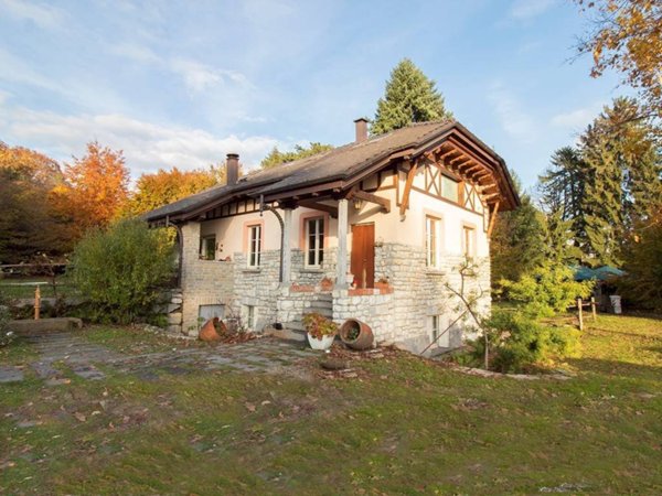 villa in vendita a Varese in zona Centro Città
