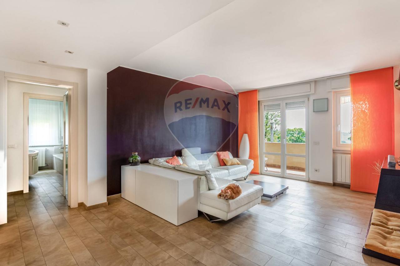appartamento in vendita a Varese in zona Centro Città