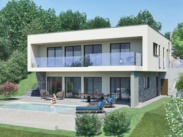 casa indipendente in vendita a Varese in zona Ippodromo