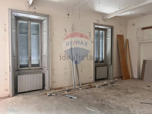 appartamento in vendita a Varese in zona Centro Città