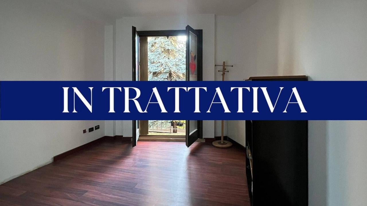 appartamento in vendita a Varese in zona Centro Città