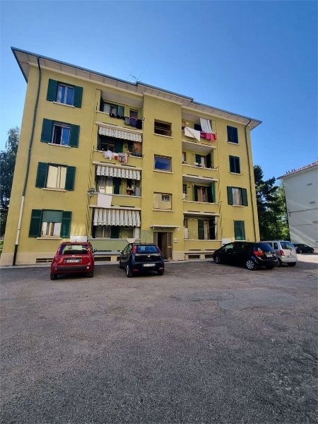 appartamento in vendita a Varese in zona San Gallo