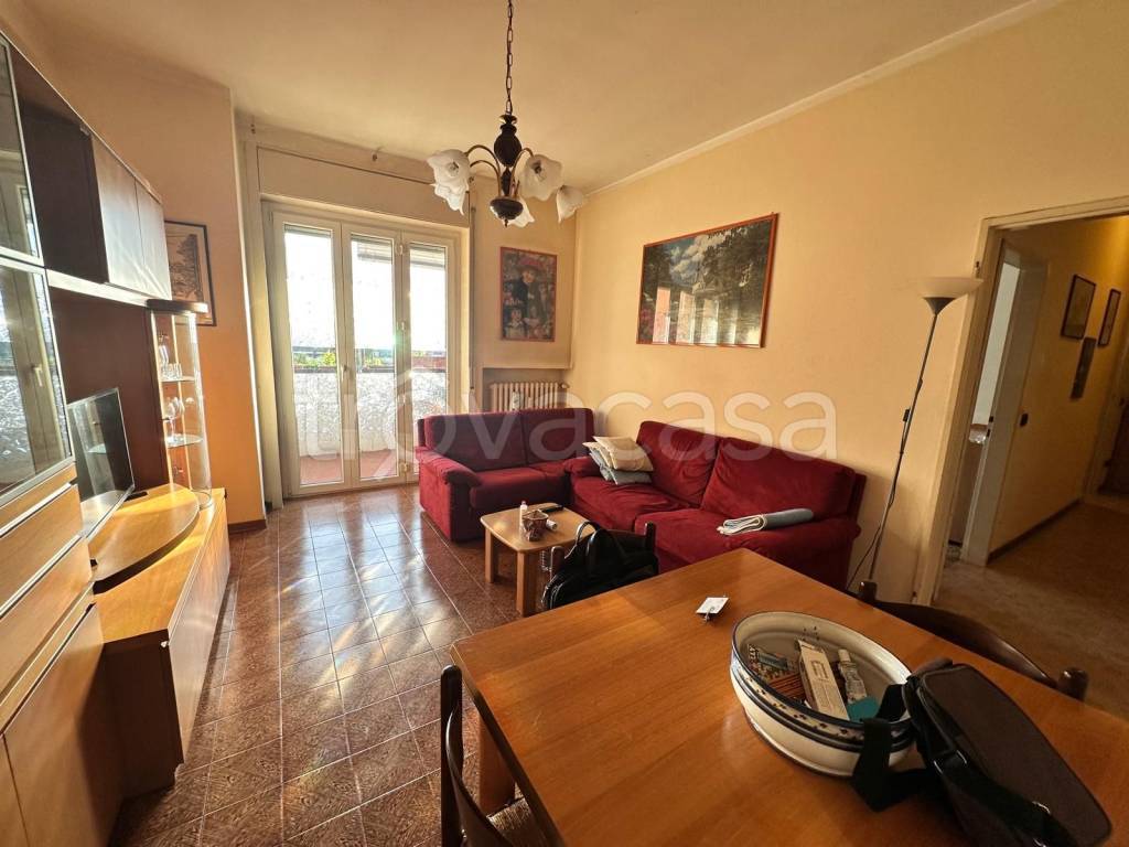 appartamento in vendita a Varese in zona Centro Città