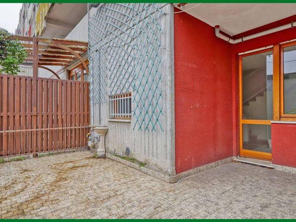 appartamento in vendita a Varese in zona Ippodromo