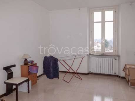 appartamento in vendita a Varese in zona Biumo