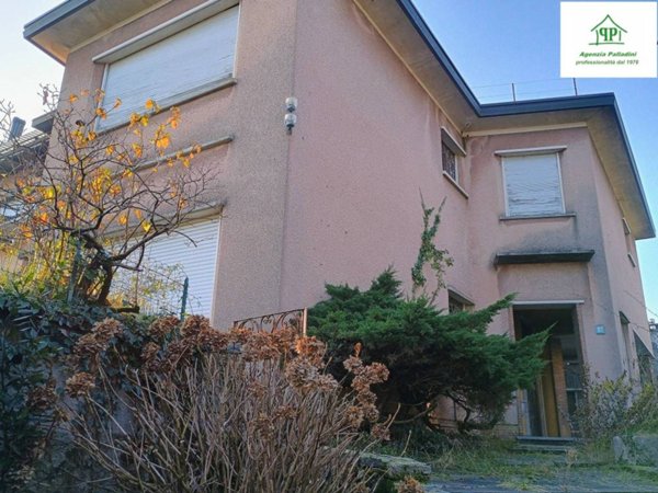 capannone in vendita a Varese in zona Viale Belforte