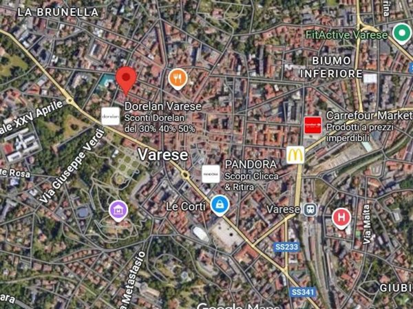 appartamento in vendita a Varese in zona Centro Città