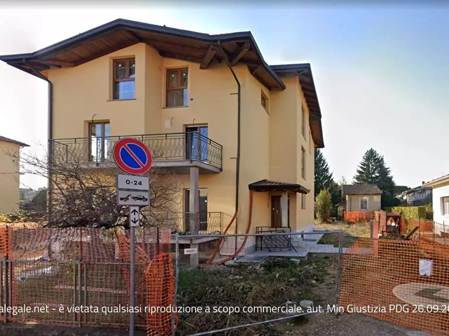casa indipendente in vendita a Varese