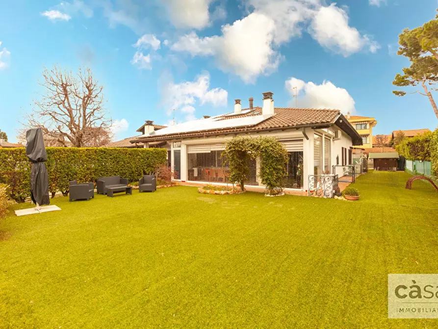 casa indipendente in vendita a Varese