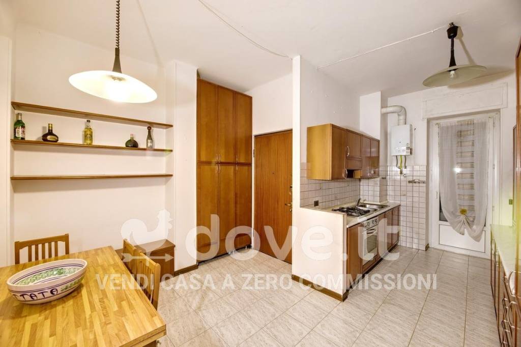 appartamento in vendita a Varese in zona Biumo