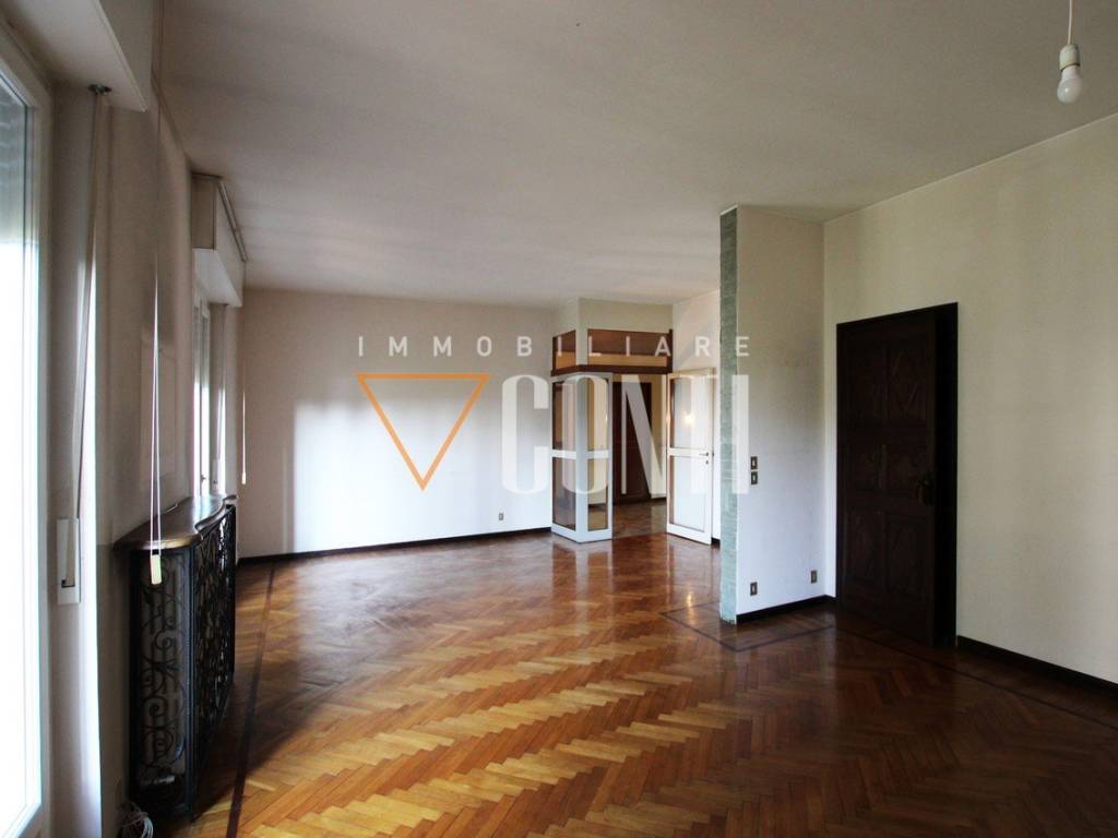 appartamento in vendita a Varese in zona Masnago