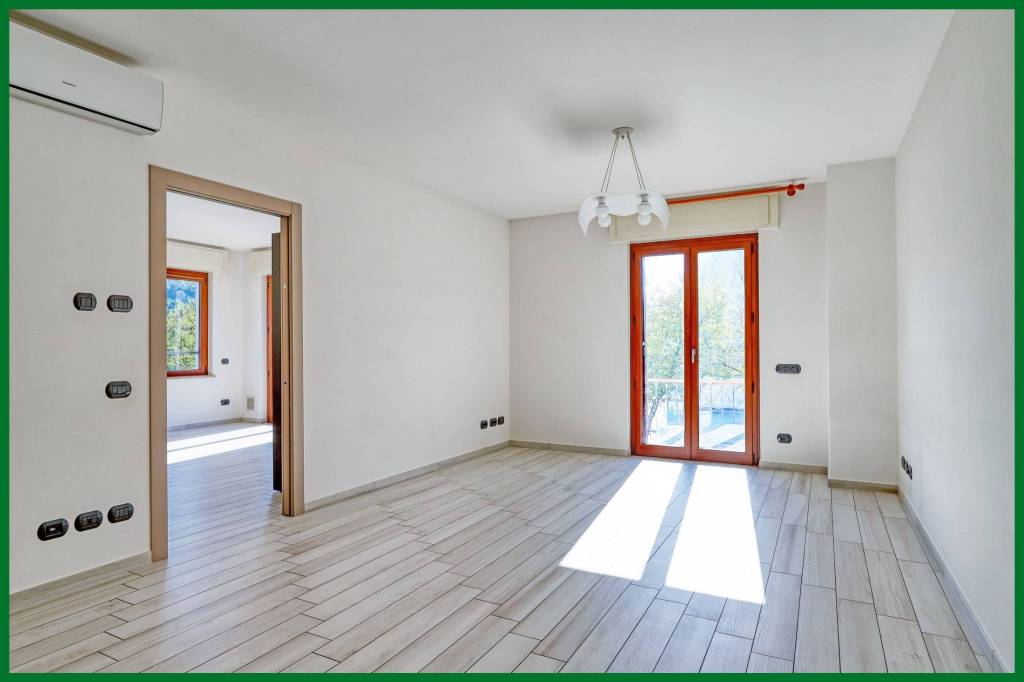 appartamento in vendita a Varese in zona Viale Belforte