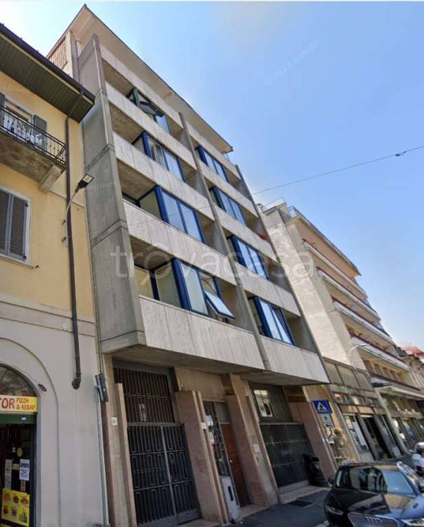 appartamento in vendita a Varese in zona Centro Città