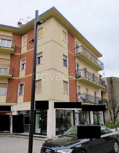 appartamento in vendita a Varese in zona Giubiano