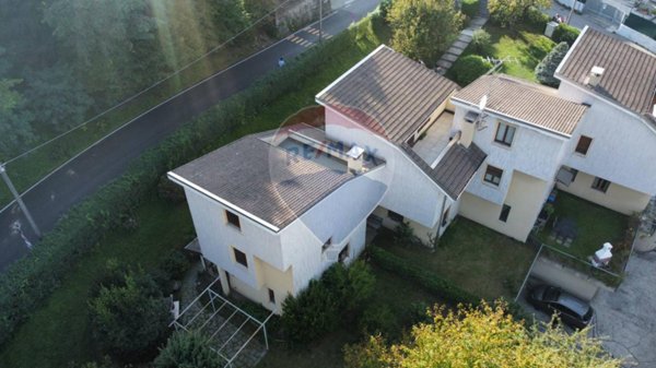 appartamento in vendita a Varese in zona Viale Belforte