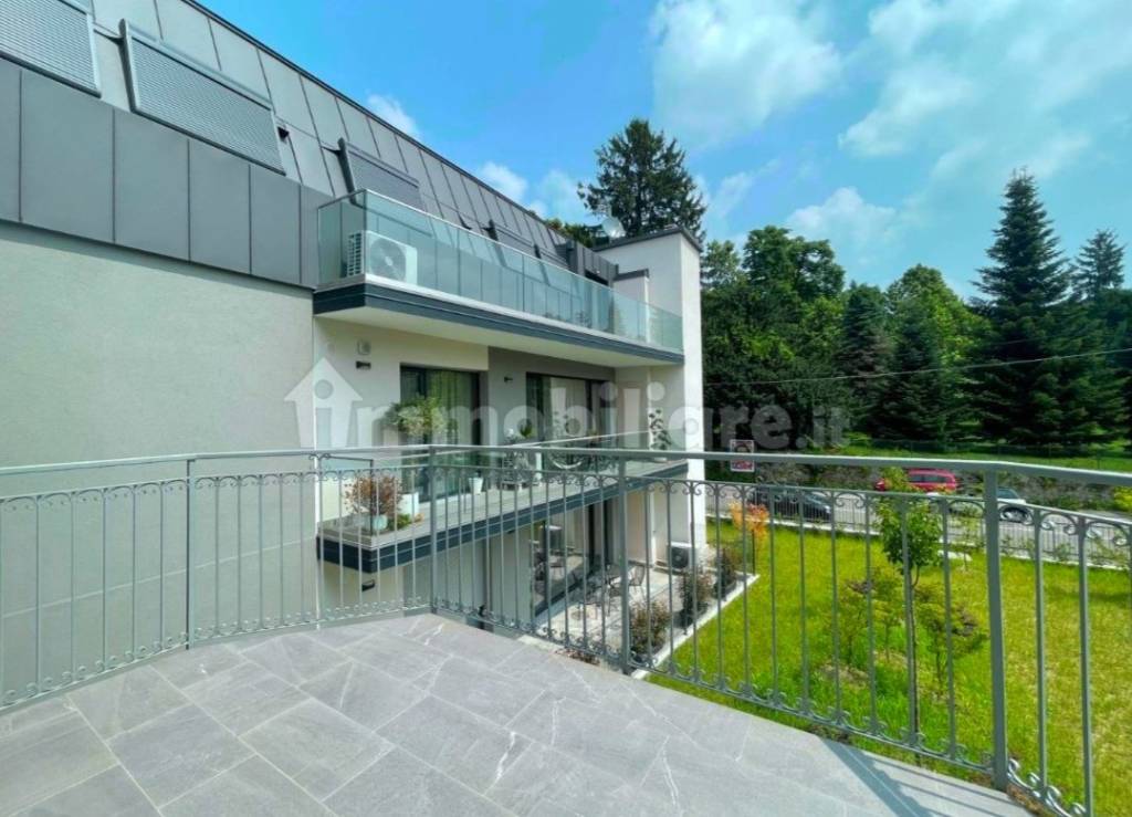 appartamento in vendita a Varese in zona Masnago