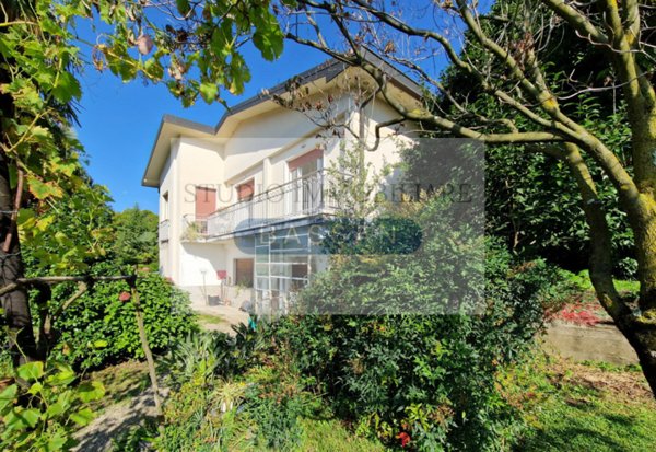 casa indipendente in vendita a Varese in zona San Gallo