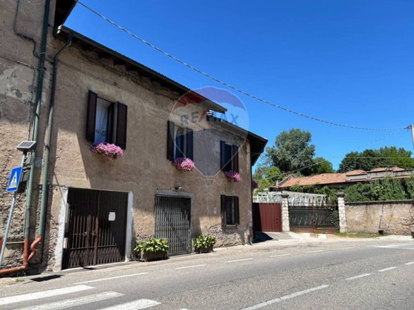 appartamento in vendita a Varese in zona San Fermo