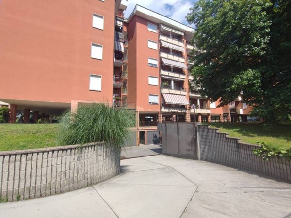 appartamento in vendita a Varese in zona Masnago