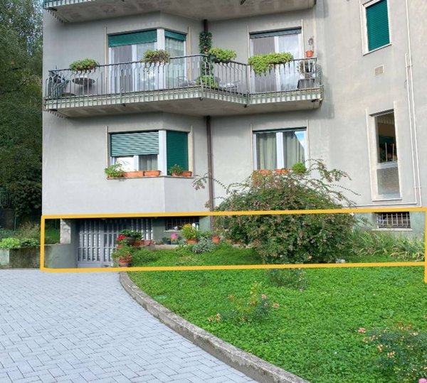 appartamento in vendita a Varese in zona Sant'Ambrogio