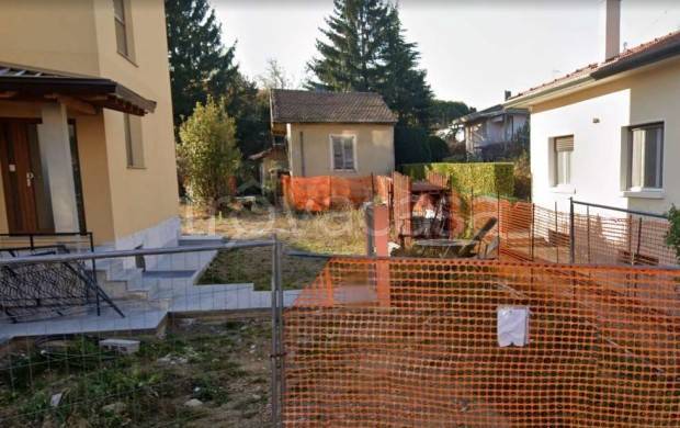casa indipendente in vendita a Varese in zona Masnago