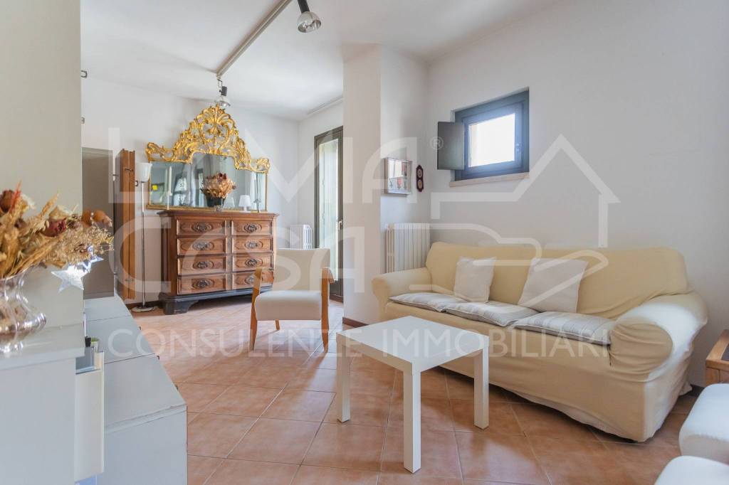 appartamento in vendita a Varese in zona Centro Città