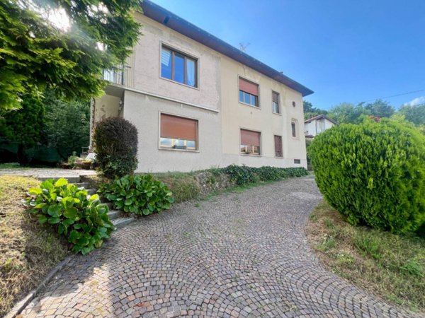 casa indipendente in vendita a Varese in zona San Gallo