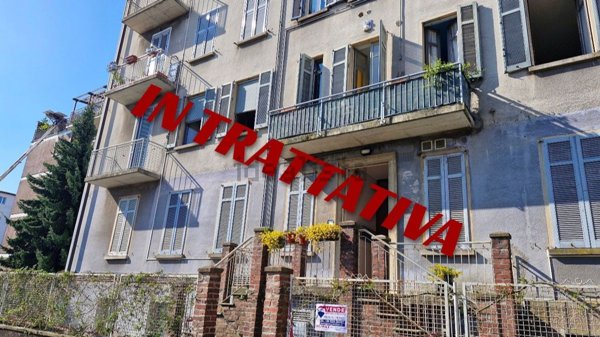 appartamento in vendita a Varese in zona Ippodromo