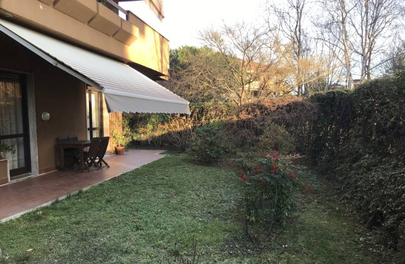appartamento in vendita a Varese in zona Ippodromo