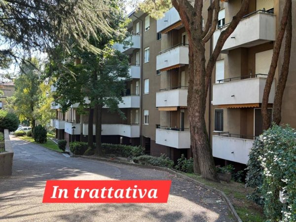 appartamento in vendita a Varese in zona Giubiano
