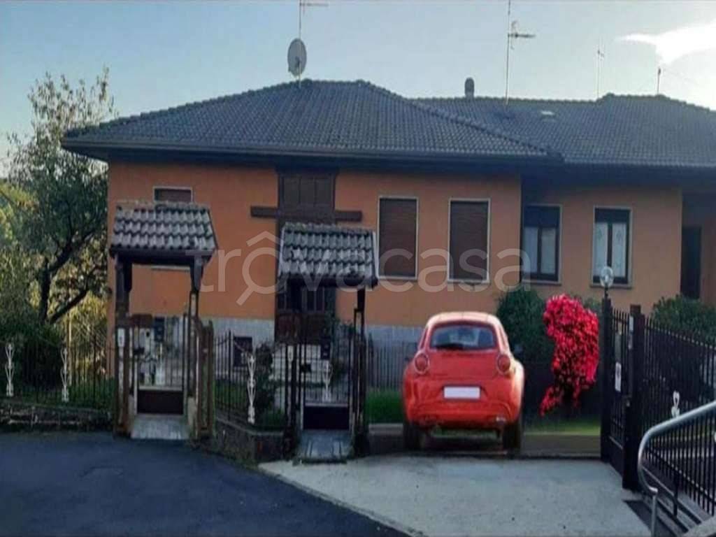 appartamento in vendita a Varese in zona Ippodromo