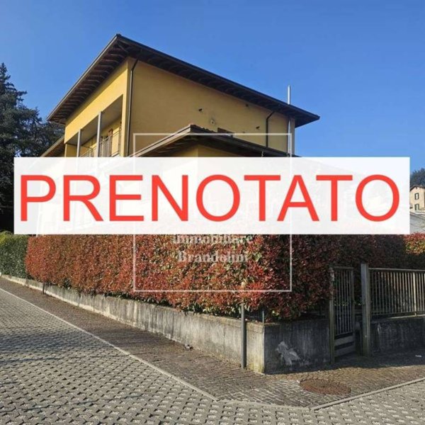 appartamento in vendita a Varese in zona Biumo