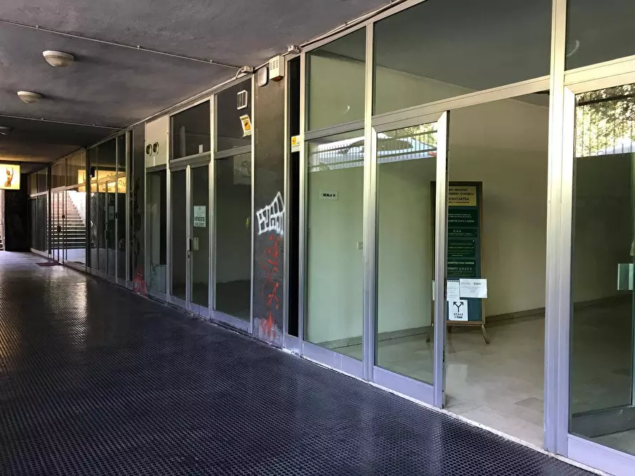 appartamento in vendita a Varese in zona Masnago