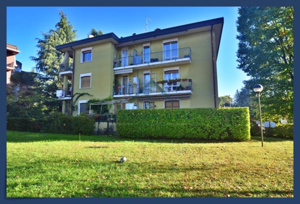 appartamento in vendita a Varese in zona Bobbiate