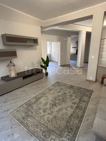 appartamento in vendita a Varese in zona Centro Città