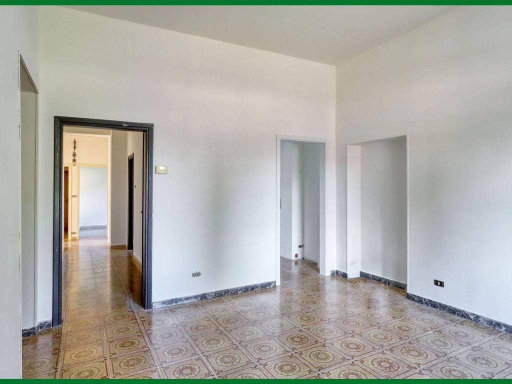 casa indipendente in vendita a Varese in zona Giubiano