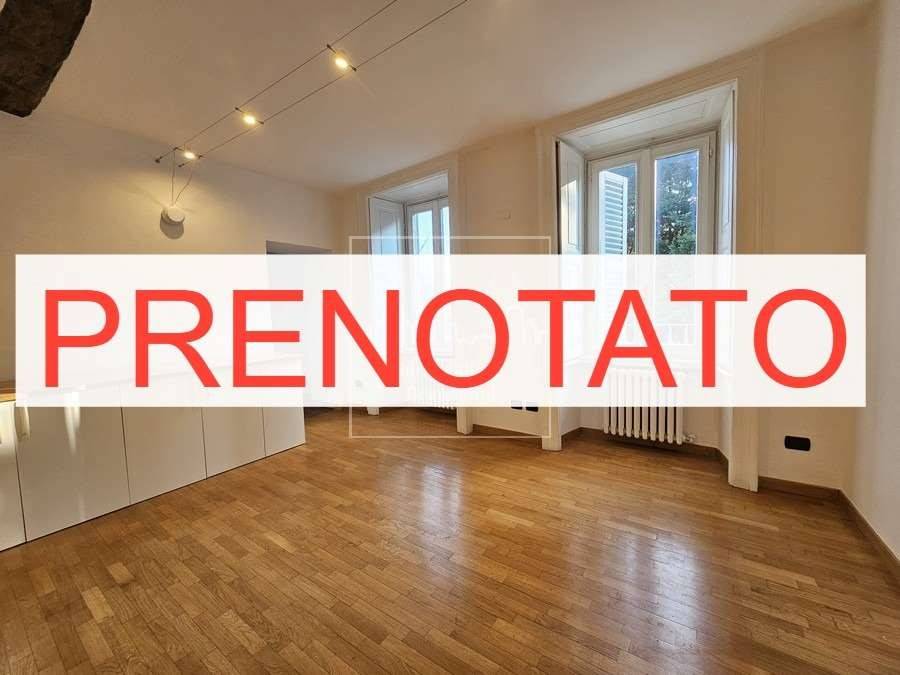 appartamento in vendita a Varese in zona Sant'Ambrogio