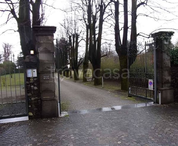 appartamento in vendita a Varese