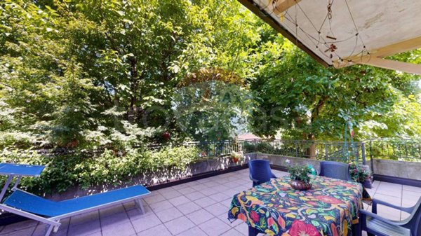 appartamento in vendita a Varese in zona Giubiano