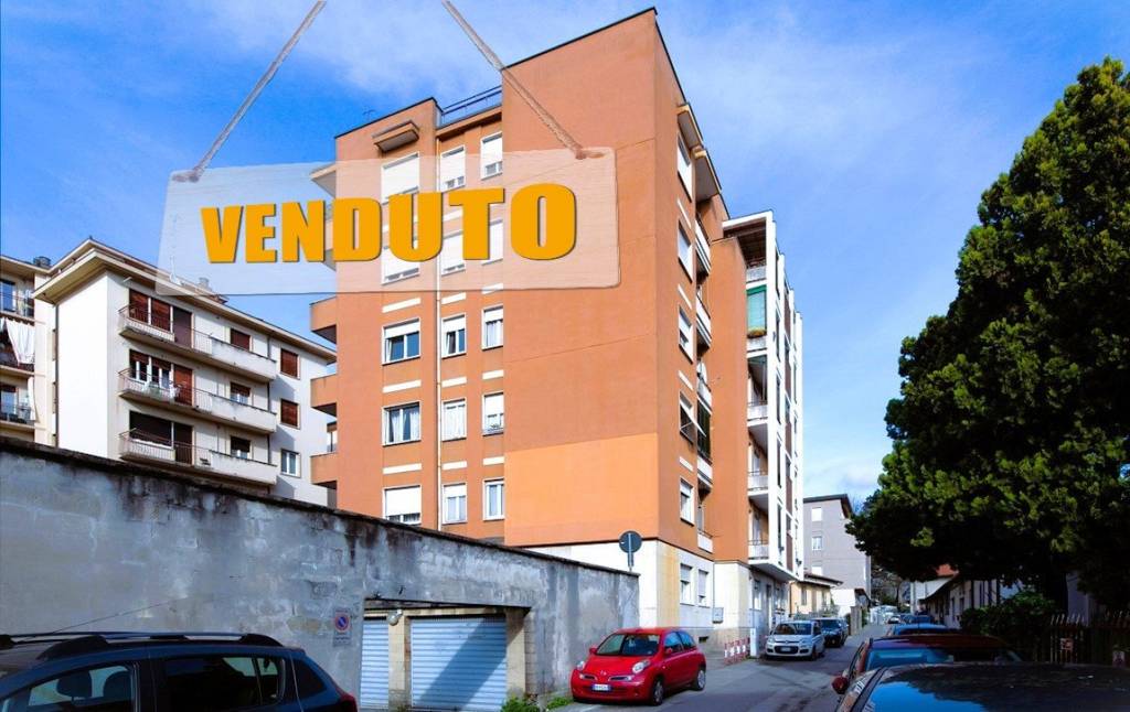 appartamento in vendita a Varese in zona Giubiano