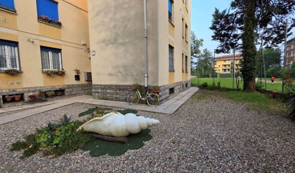 appartamento in vendita a Varese in zona Ippodromo