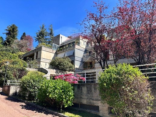 appartamento in vendita a Varese in zona Ippodromo