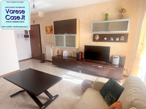 appartamento in vendita a Varese in zona Via Magenta