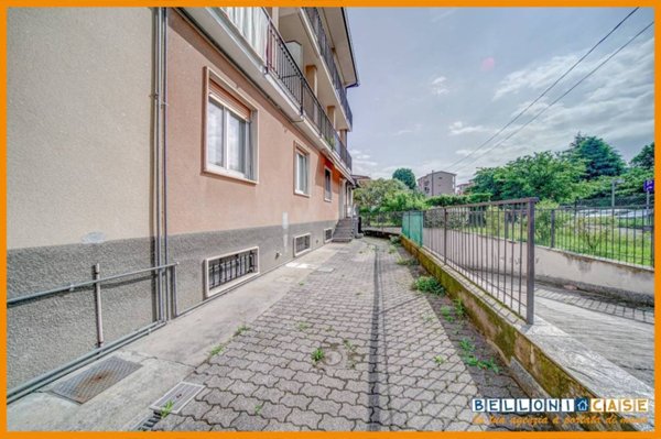 appartamento in vendita a Varese in zona Bobbiate
