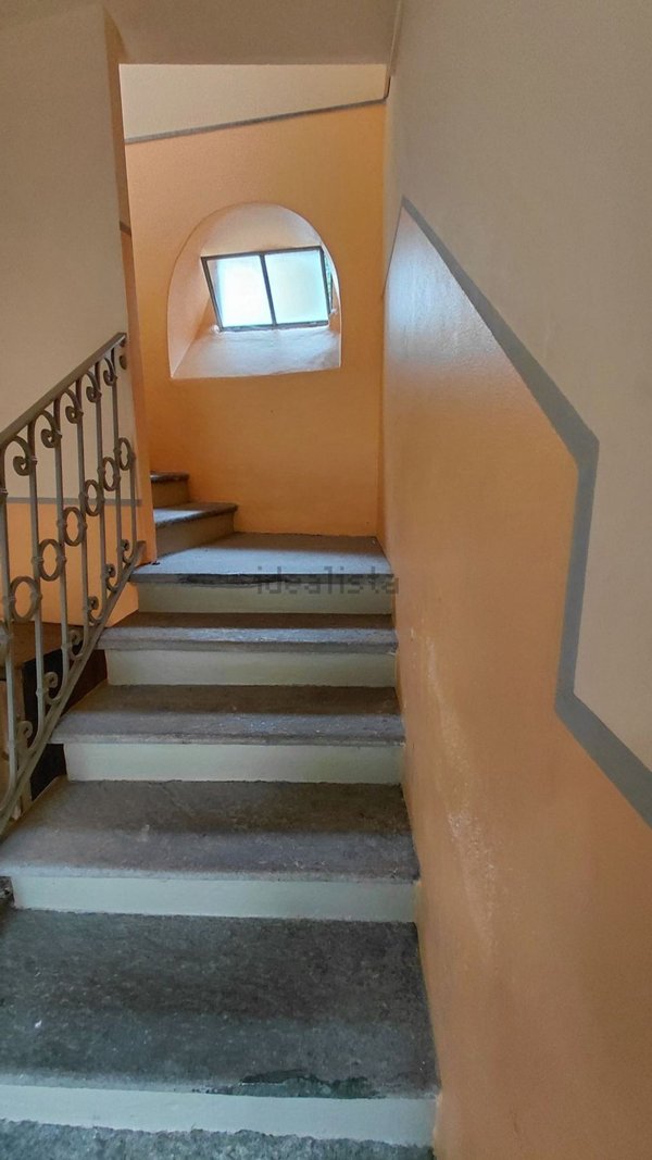 appartamento in vendita a Varese in zona Sant'Ambrogio