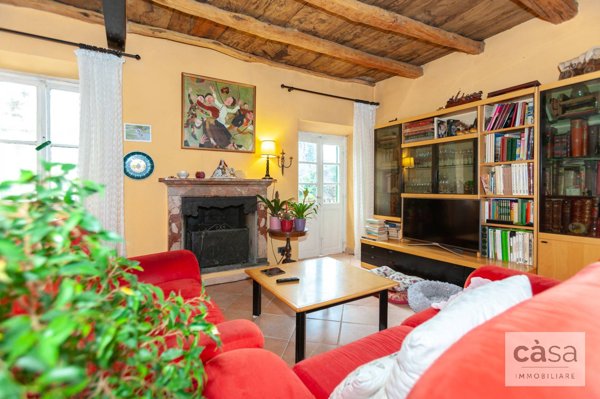 casa indipendente in vendita a Varese in zona Rasa di Varese
