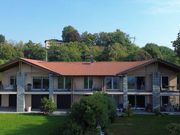 appartamento in vendita a Varese in zona Capolago