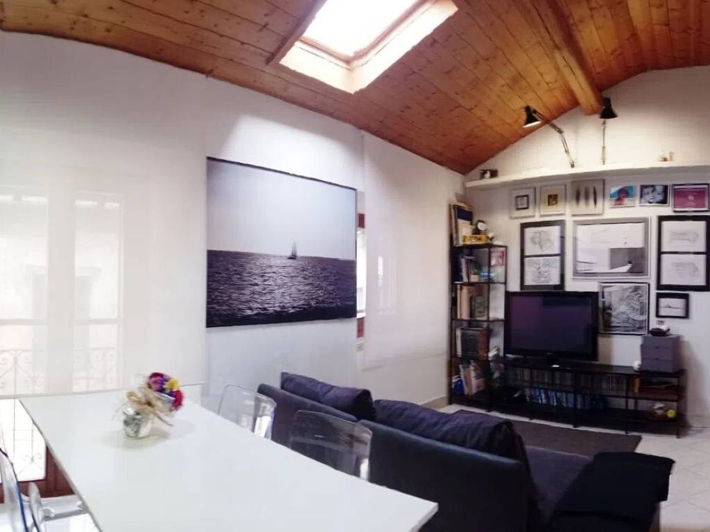 appartamento in vendita a Varese in zona Centro Città