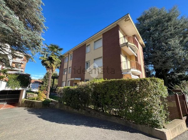 appartamento in vendita a Varese in zona Centro Città