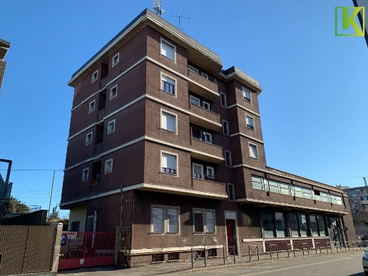 appartamento in vendita a Varese in zona Centro Città